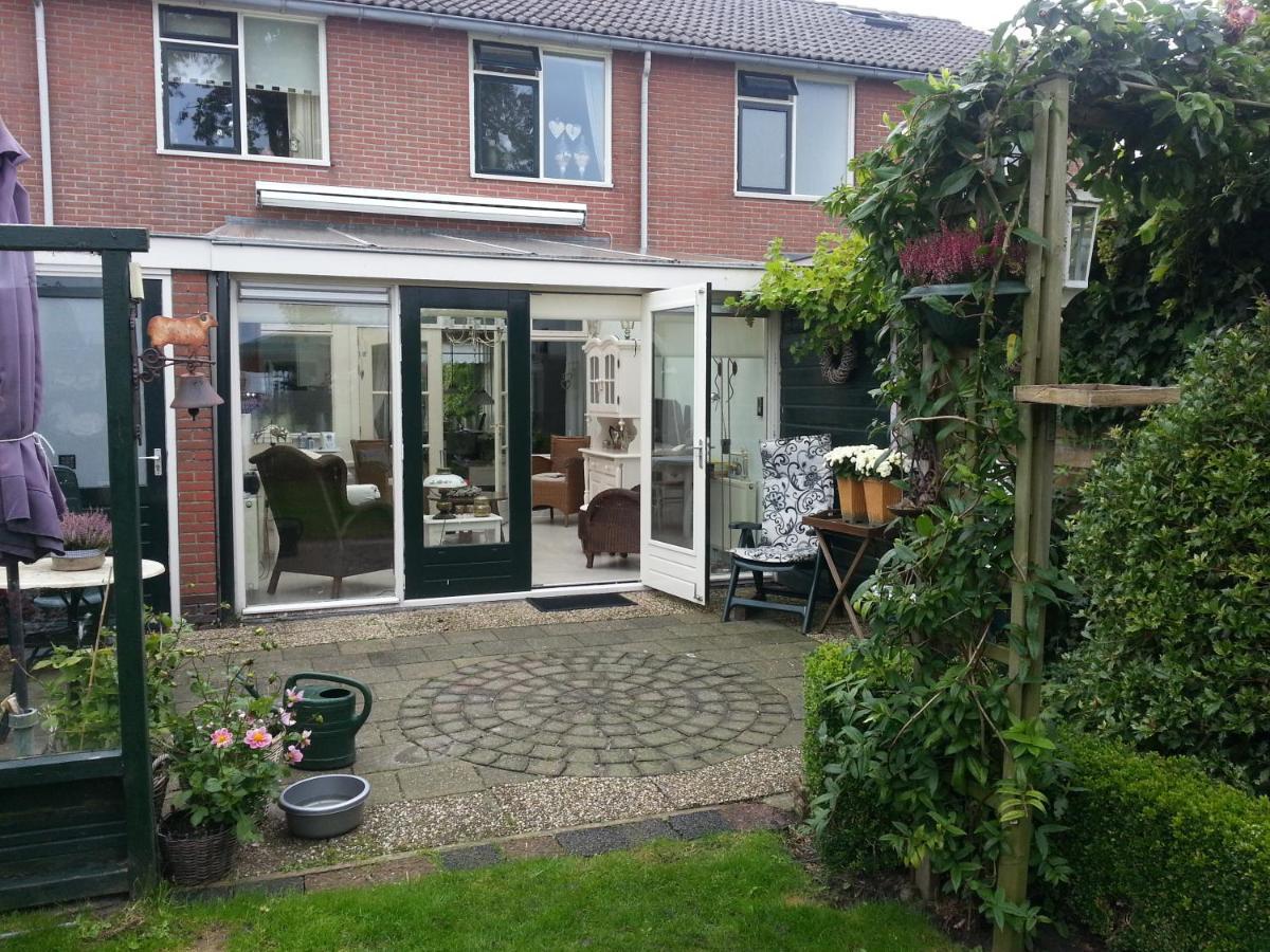 Familie Postma B&B Anjum Экстерьер фото