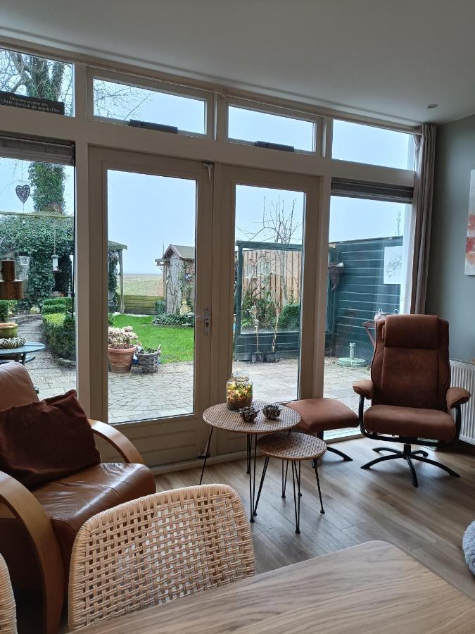 Familie Postma B&B Anjum Экстерьер фото